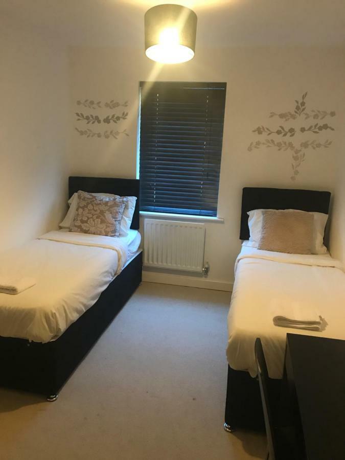 Executive Brentwood Apartment エクステリア 写真
