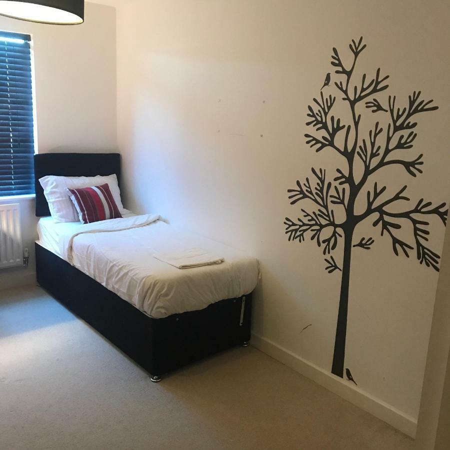 Executive Brentwood Apartment エクステリア 写真